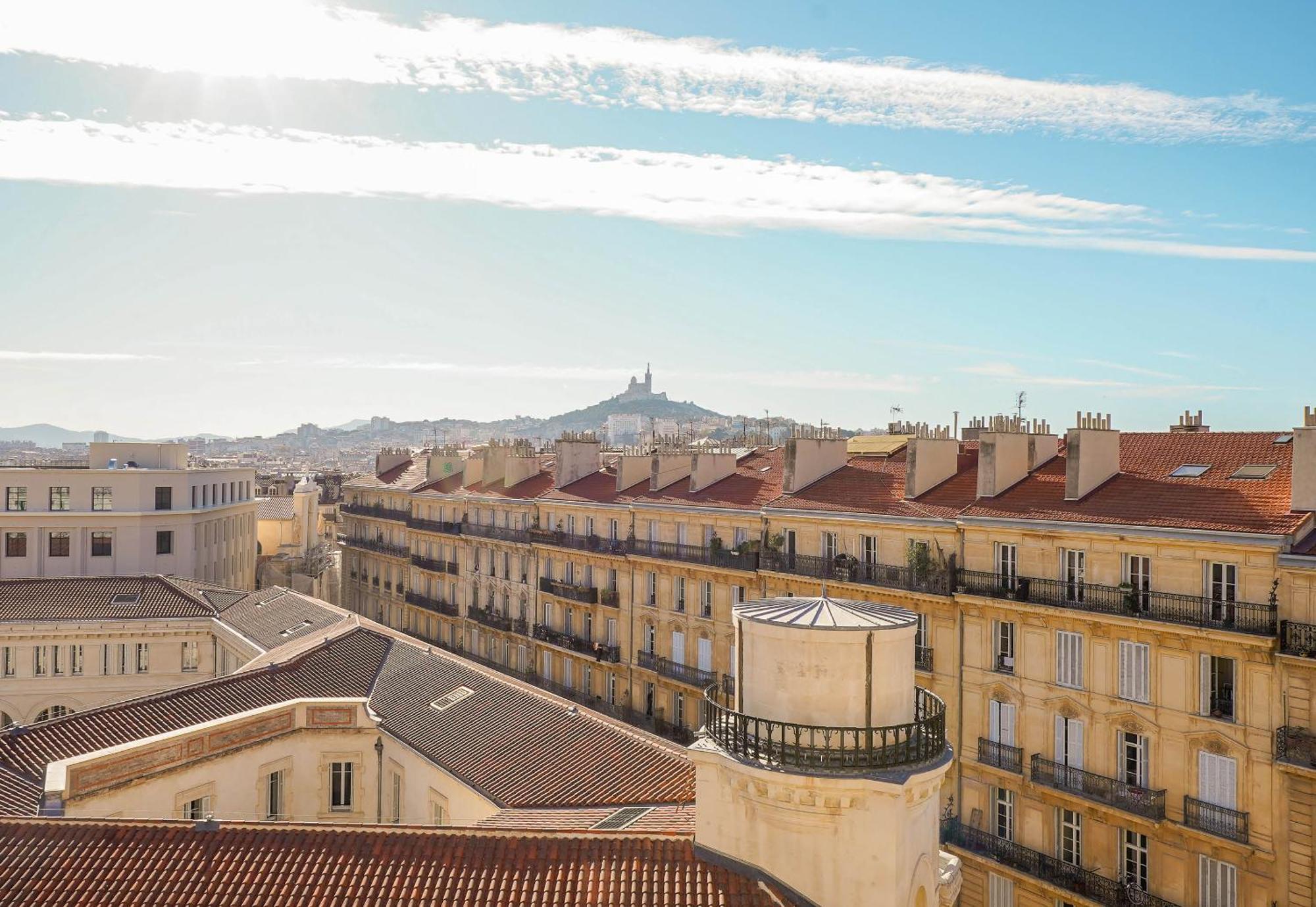 B&B Hotel Marseille Centre Vieux Port Bagian luar foto