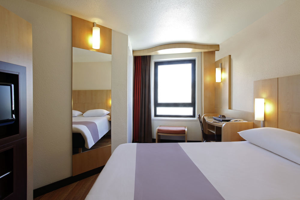B&B Hotel Marseille Centre Vieux Port Bagian luar foto