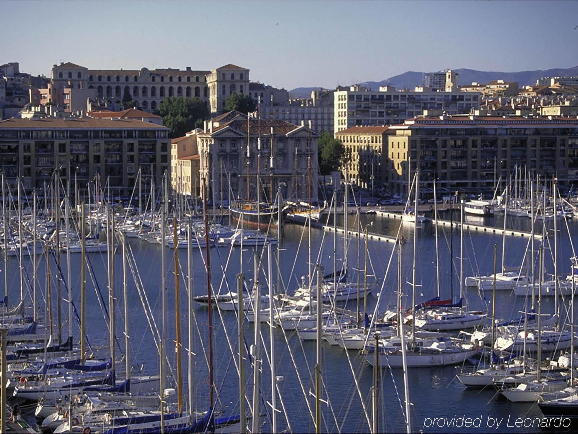 B&B Hotel Marseille Centre Vieux Port Bagian luar foto