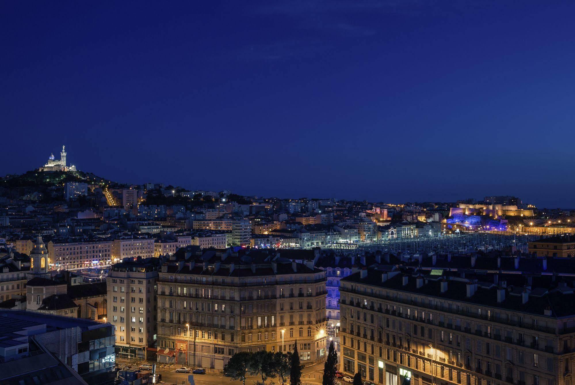 B&B Hotel Marseille Centre Vieux Port Bagian luar foto